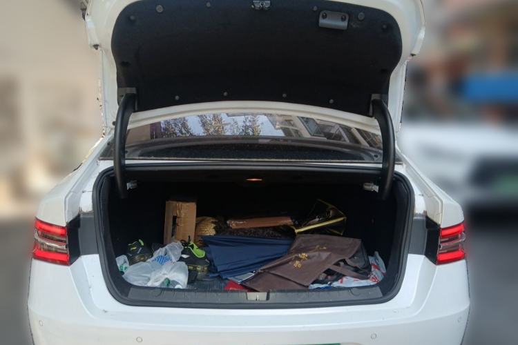 Used BYD Qin Pro New Energy 2019 EV Super Edition High-Power Long-Range Smart-Connected Cutting-Edge Model Trunk