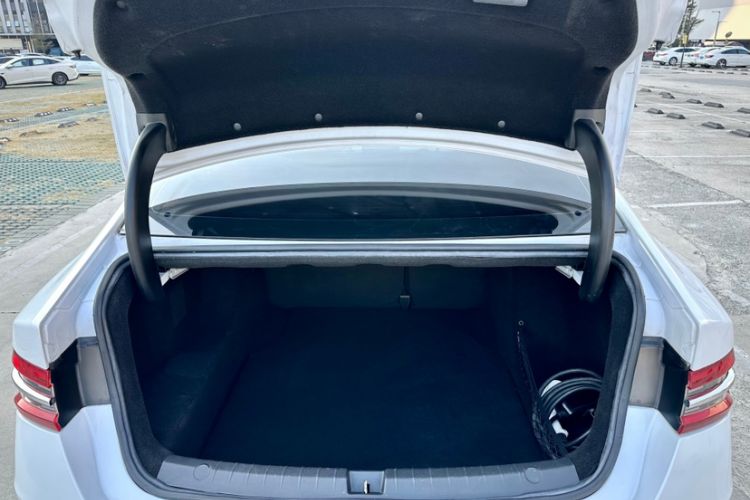Used BYD Qin Pro New Energy 2019 DM Super Edition 1.5TI Automatic Smart Connect X-Trail Model China VI Standard Trunk