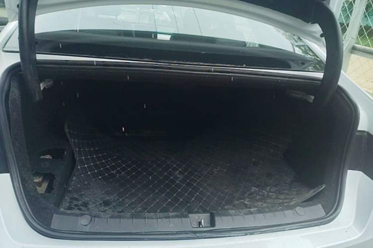 Used BYD Qin Pro New Energy 2019 DM Super Edition 1.5TI Automatic Smart Connect Prestige Model China VI Standard Trunk