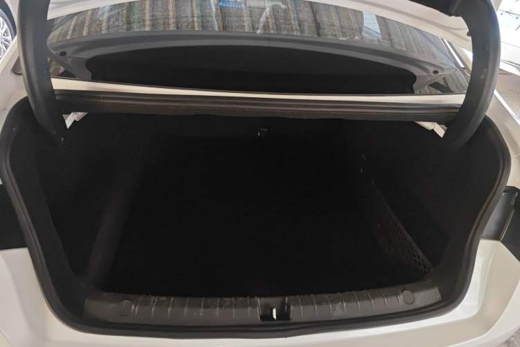 Used BYD Qin Pro New Energy 2019 DM 1.5TI Automatic Navigation Edition Trunk