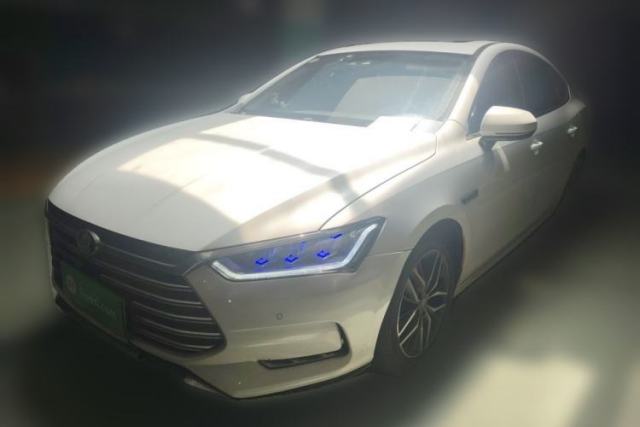 BYD Qin Pro New Energy 2019 DM Super Edition 1.5TI Automatic Smart Connect Prestige Model China VI Standard usado