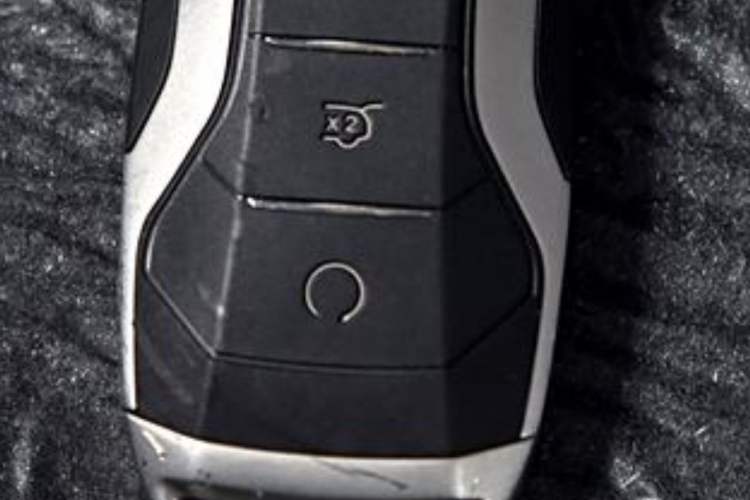 Used BYD Qin Pro New Energy 2019 DM Super Edition 1.5TI Automatic Smart Connect X-Trail Model China VI Standard Vehicle Key