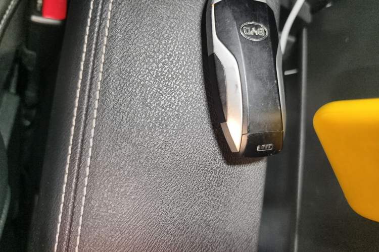 Used BYD Qin Pro New Energy 2019 DM Super Edition 1.5TI Automatic Smart Connect X-Trail Model China VI Standard Vehicle Key