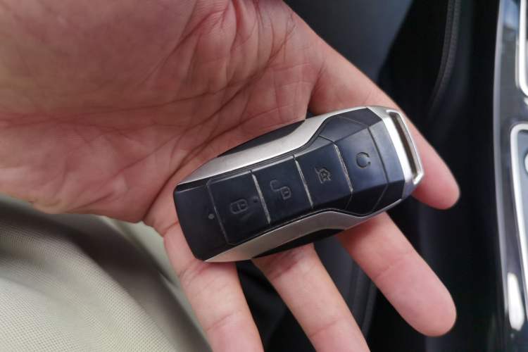 Used BYD Qin Pro New Energy 2019 DM Super Edition 1.5TI Automatic Smart Connect X-Trail Model China VI Standard Vehicle Key