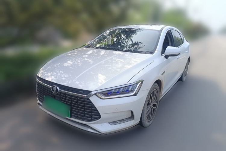 Used BYD Qin Pro New Energy 2019 EV Super Edition High-Power Smart Connect Luxurious Model Guazi used car, China used car export, Used car for sale, Used cars, Cheapest cars for sale