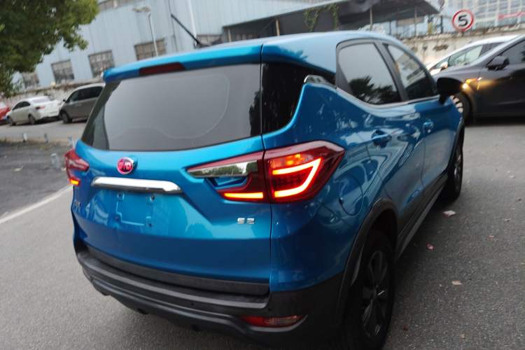 Used BYD S2 2019 Smart Standard Version Exterior 5