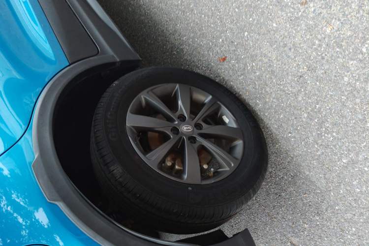 Used BYD S2 2019 Smart Standard Version Exterior 8