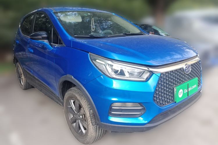 Used BYD S2 2019 Smart Standard Version Front Right 45 Deg