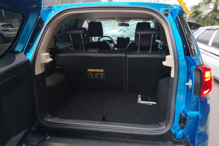 Used BYD S2 2019 Smart Standard Version Trunk