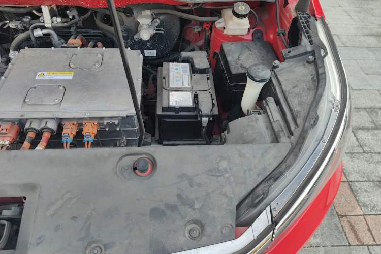 Used BYD S2 2019 Smart Standard Version Engine Bay Left