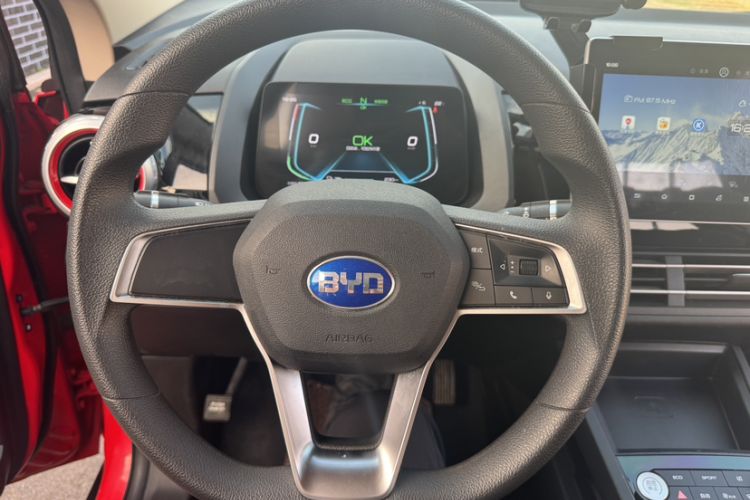 Used BYD S2 2019 YUE Comfort Model Interior 5
