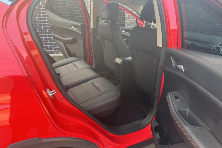 Used BYD S2 2019 YUE Comfort Model Interior 7