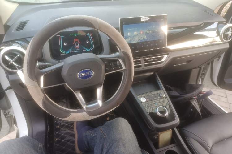 Used BYD S2 2019 YUE Comfort Model Center Console