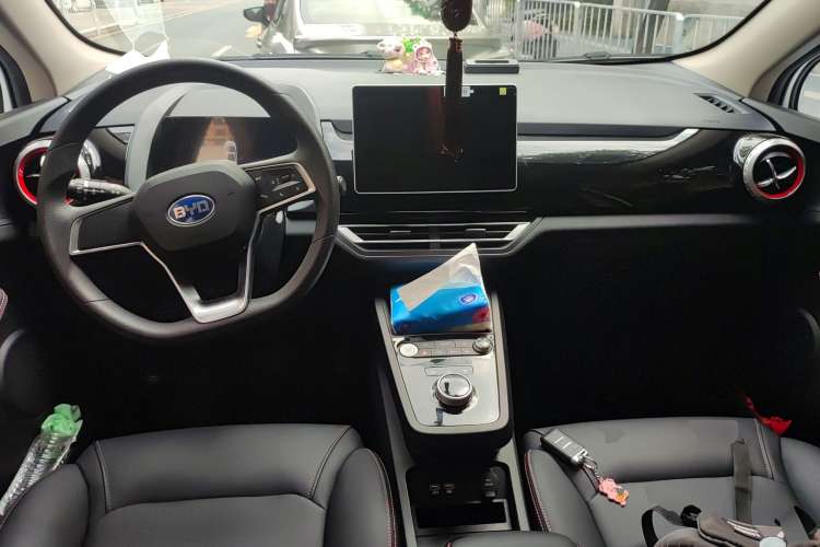 Used BYD S2 2019 YUE Comfort Model Center Console