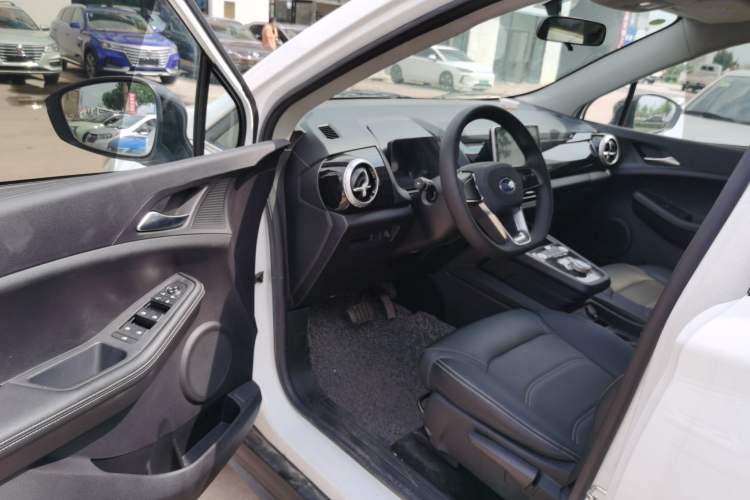 Used BYD S2 2019 Yue – Basic Model Driver Seat