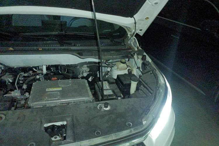 Used BYD S2 2019 YUE Comfort Model Engine Bay Left