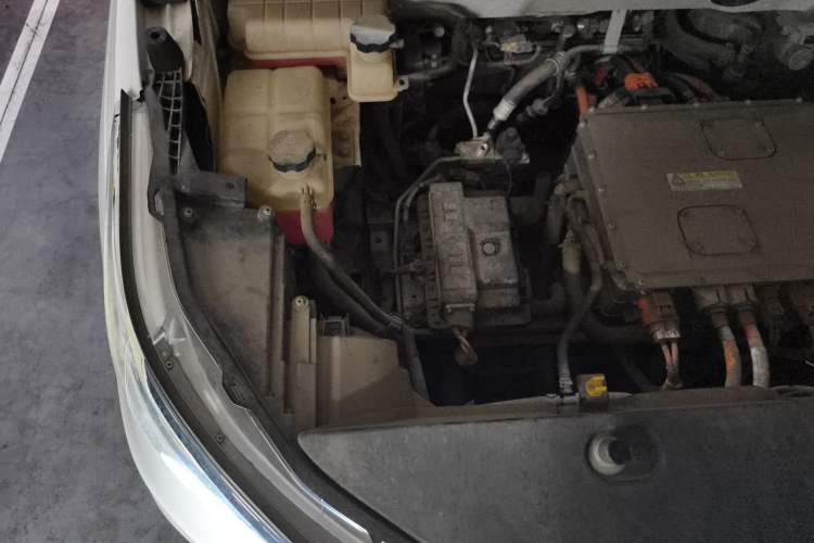 Used BYD S2 2019 YUE Comfort Model Engine Bay Right