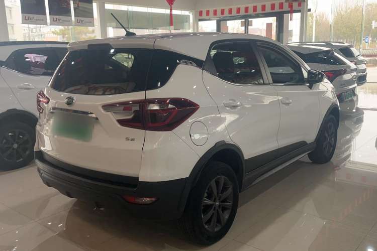 Used BYD S2  Exterior 3