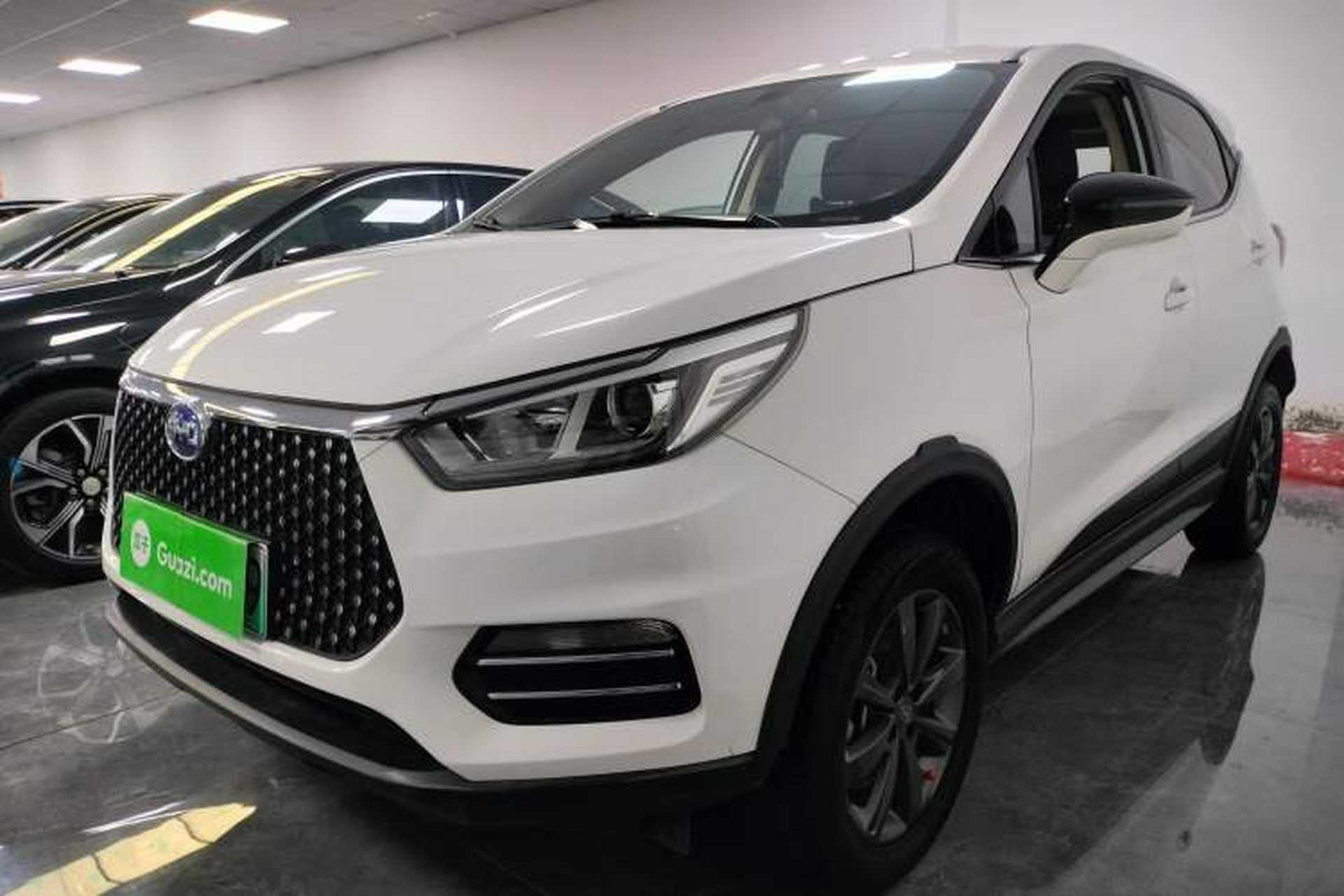 Used BYD S2 2019 YUE Comfort Model Front Left 45 Deg