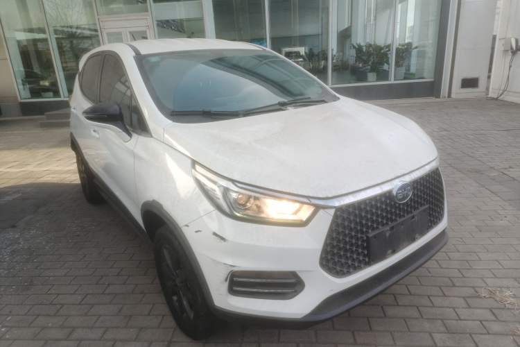 Used BYD S2 2019 YUE Comfort Model Front Right 45 Deg