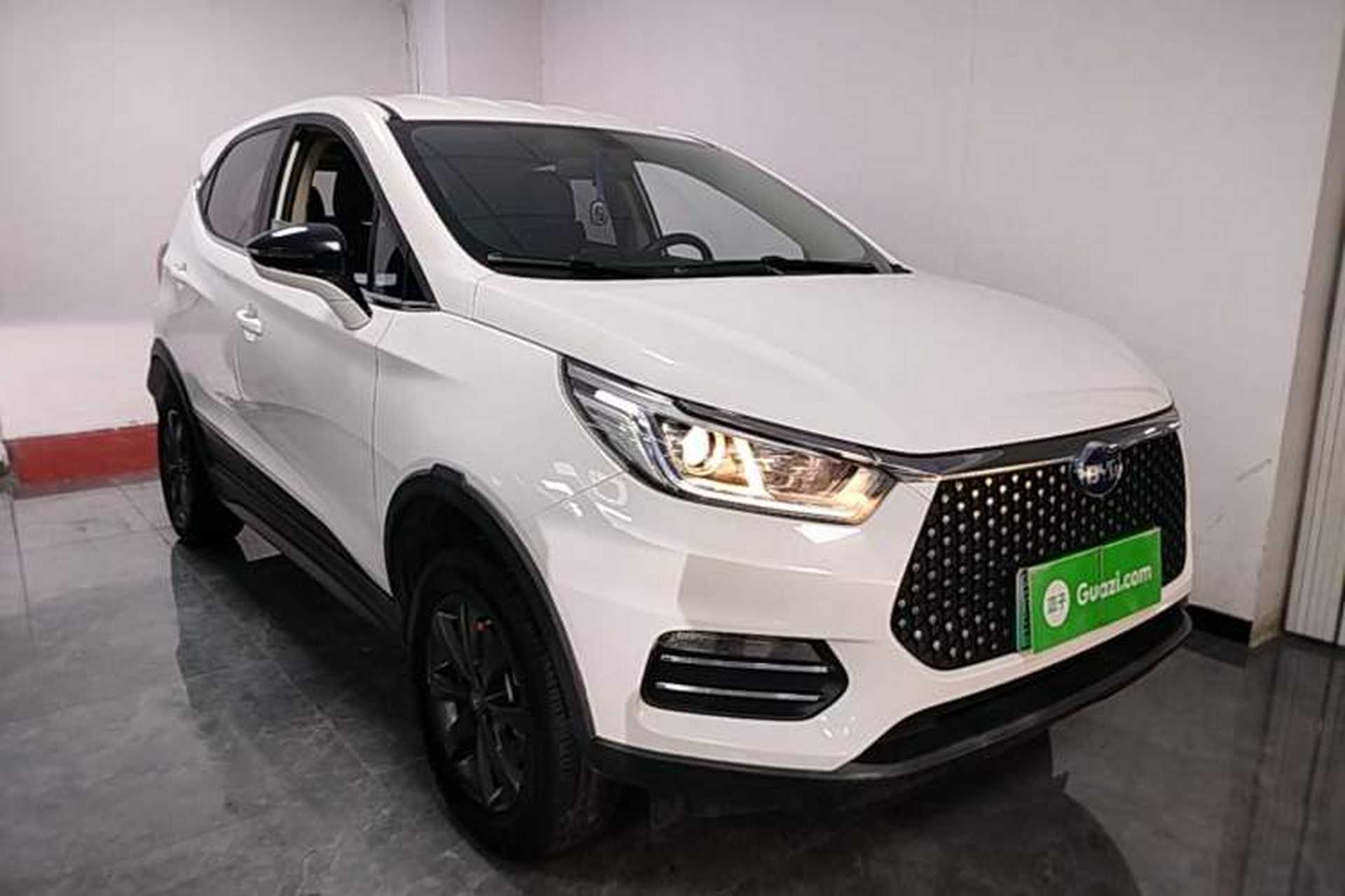 Used BYD S2 2019 YUE Comfort Model Front Right 45 Deg