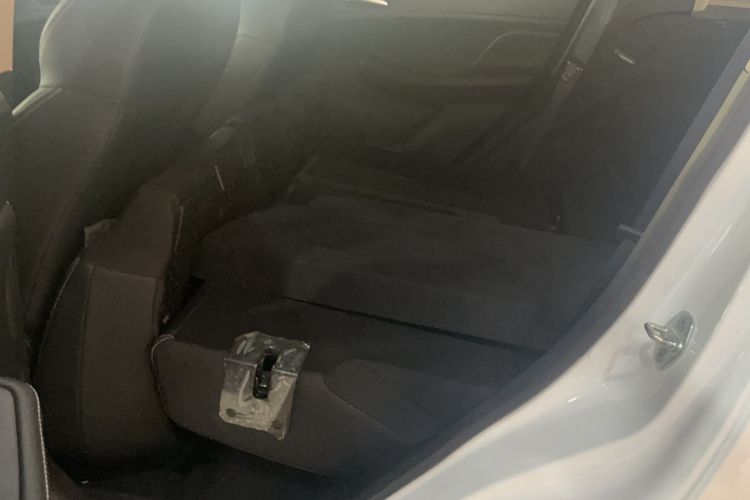 Used BYD S2  Interior 1