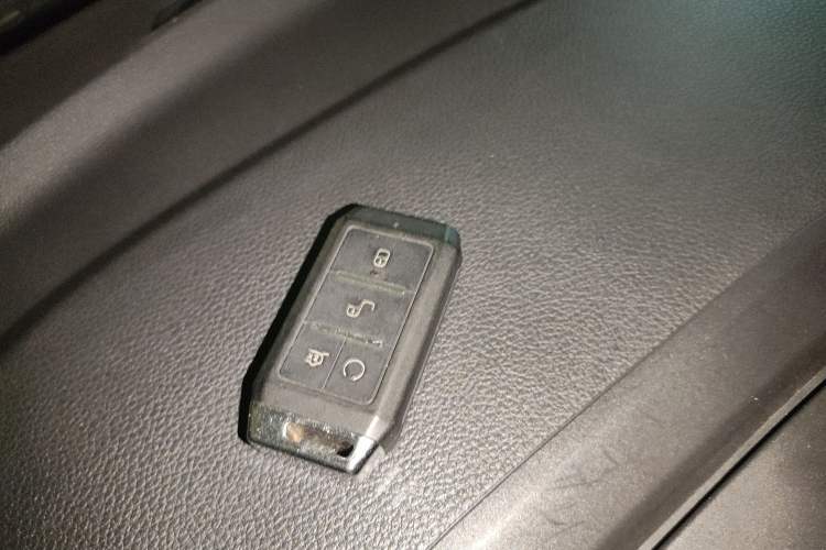 Used BYD S2 2019 Smart Standard Version Interior 1