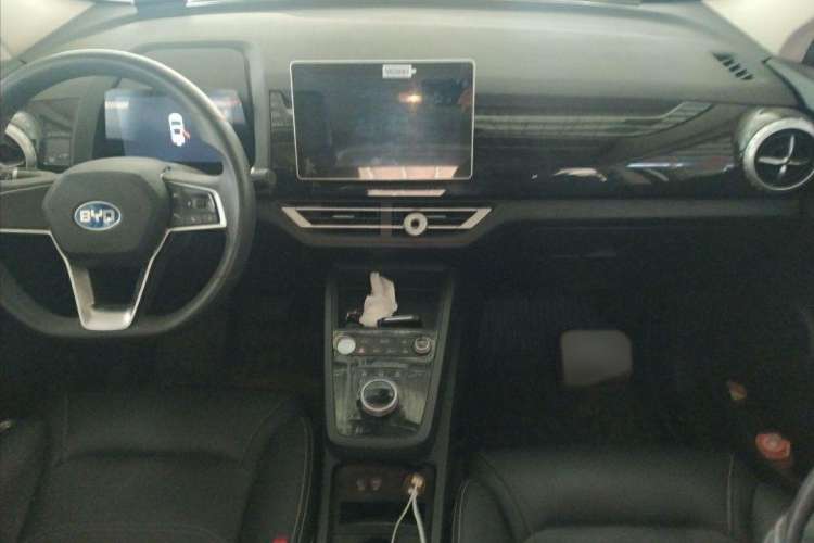 Used BYD S2 2019 YUE Comfort Model Interior 1