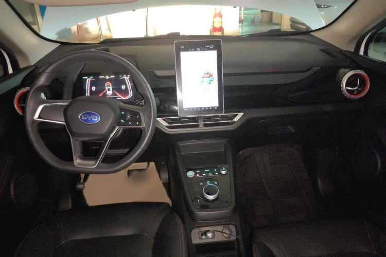 Used BYD S2 2019 Smart Standard Version Interior 2