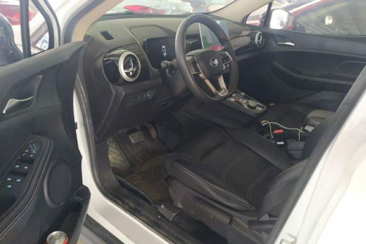 Used BYD S2 2019 YUE Comfort Model Interior 4