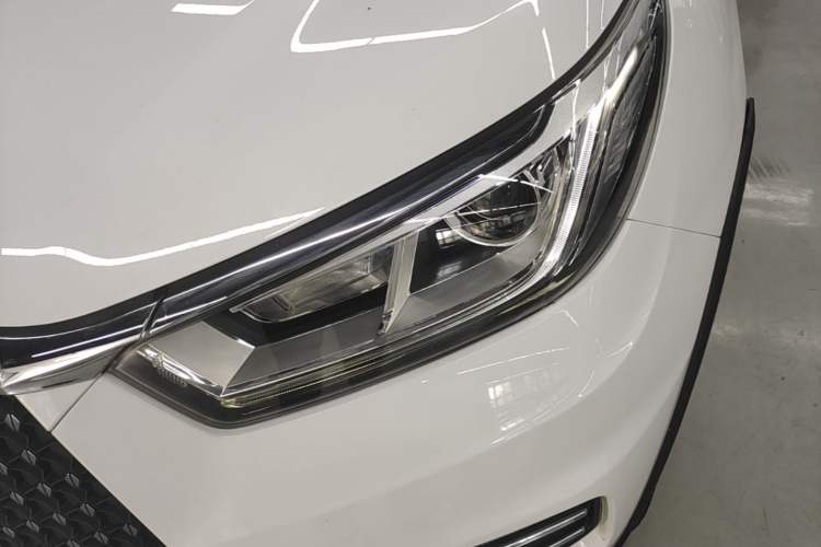 Used BYD S2 2019 Innovation Luxury Version Left Front Headlight