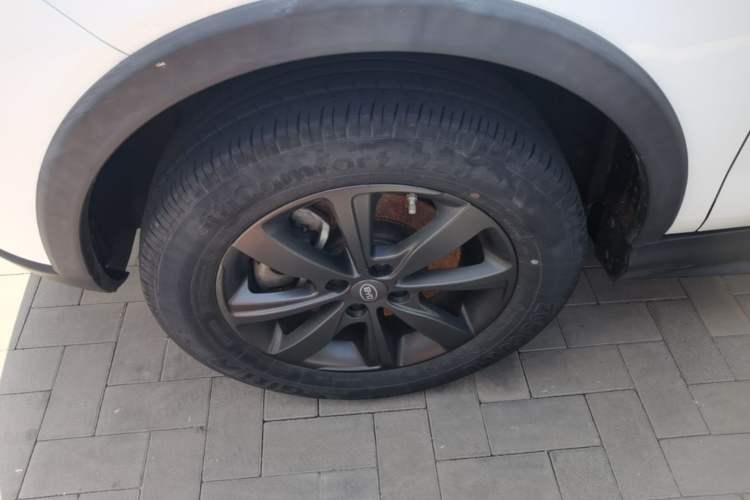 Used BYD S2 2019 YUE Comfort Model Left Front Wheel Hub