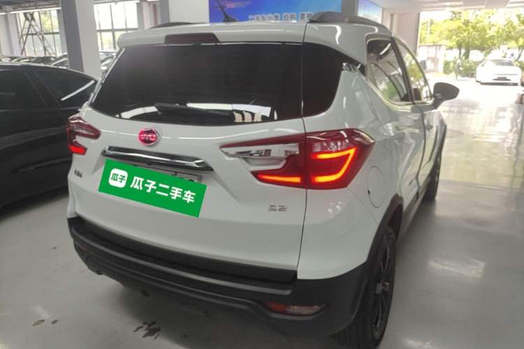 Used BYD S2 2019 Innovation Luxury Version Rear Right 45 Deg