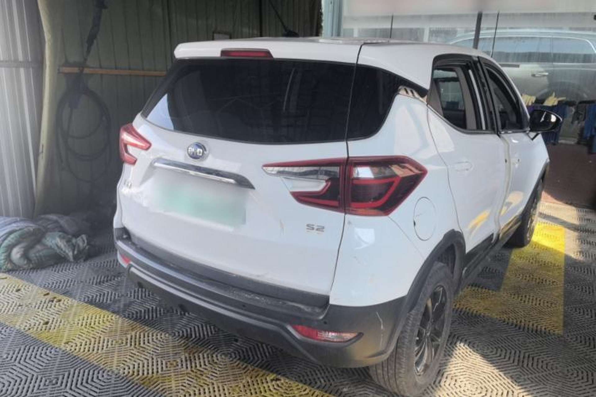 Used BYD S2 2019 YUE Comfort Model Rear Right 45 Deg