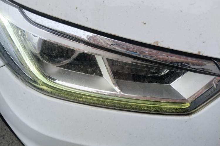 Used BYD S2 2019 YUE Comfort Model Right Front Headlight