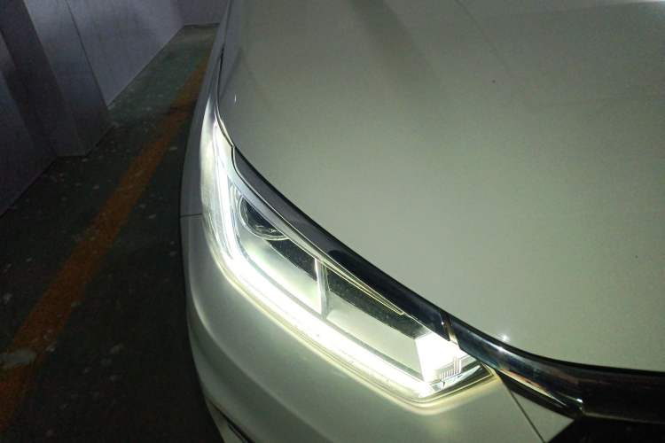 Used BYD S2 2019 YUE Comfort Model Right Front Headlight