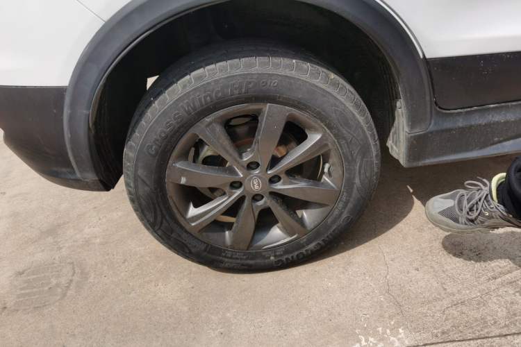 Used BYD S2 2019 Yue – Basic Model Right Rear Wheel Hub