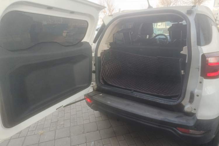 Used BYD S2 2019 YUE Comfort Model Trunk