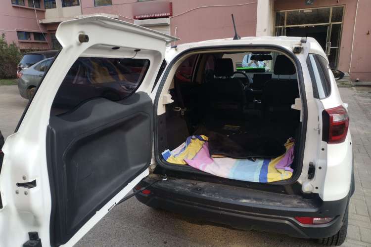 Used BYD S2 2019 Smart Standard Version Trunk