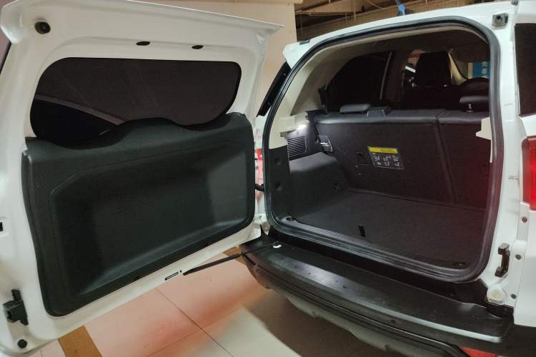 Used BYD S2 2019 Smart Standard Version Trunk