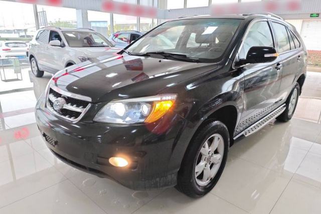 Used BYD S6 2014 2.0L Manual Luxury 5-Seater