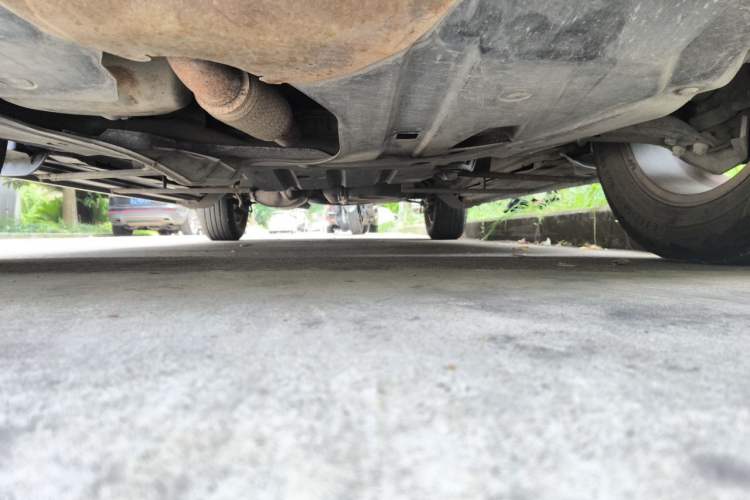 Used BYD S6 2011 2.0L Manual Luxury Version Chassis Front