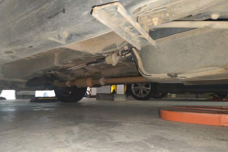 Used BYD S6 2011 2.0L Manual Luxury Version Chassis Rear Left