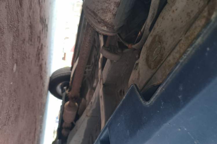 Used BYD S6 2011 2.0L Manual Luxury Version Chassis Rear Right