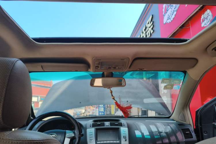 Used BYD S6 2011 2.0L Manual Luxury Version Headliner