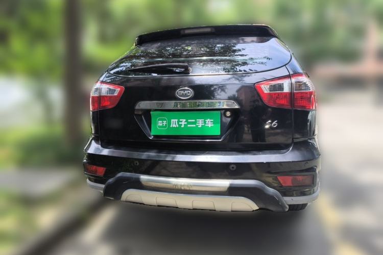 Used BYD S6 2011 2.0L Manual Luxury Version Rear