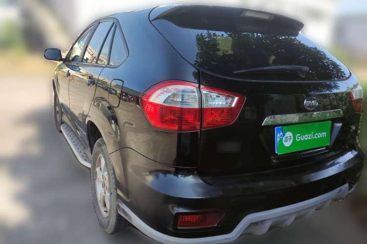 Used BYD S6 2011 2.0L Manual Luxury Edition Rear Left 45 Deg