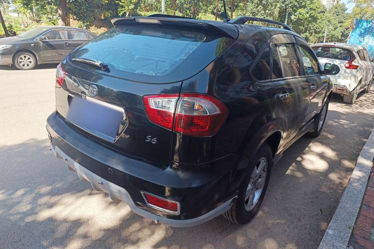Used BYD S6 2011 2.4L Automatic Luxury Edition Rear Right 45 Deg