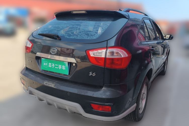 Used BYD S6 2011 2.0L Manual Luxury Version Rear Right 45 Deg