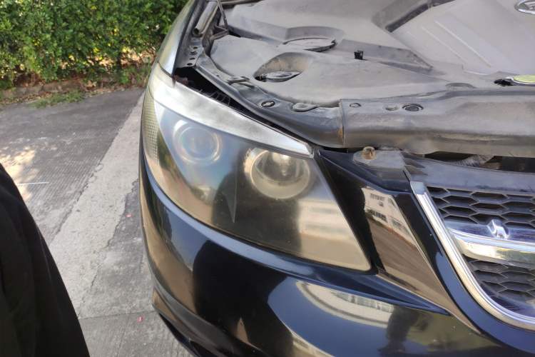 Used BYD S6 2011 2.0L Manual Luxury Edition Right Front Headlight